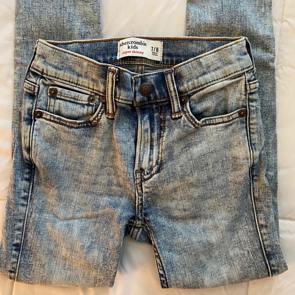 Abercrombie Boys 7/8 super skinny jeans